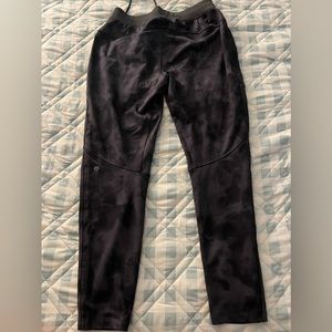 Men’s Lululemon joggers